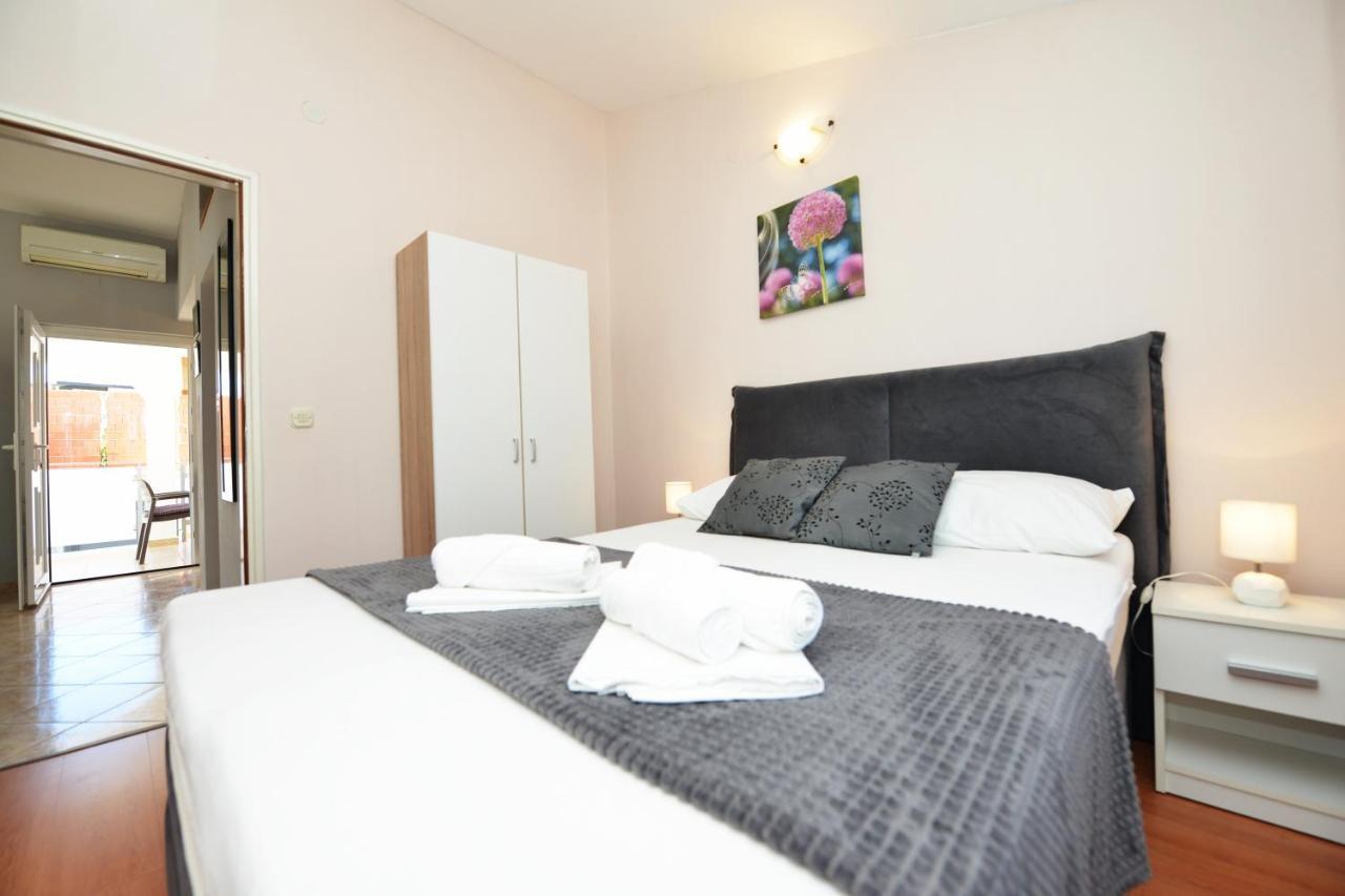 Apartment Lavender Vir Ngoại thất bức ảnh