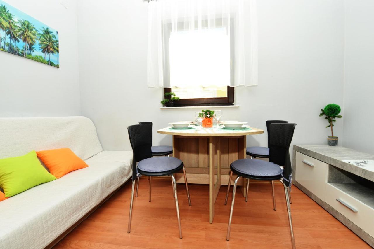 Apartment Lavender Vir Ngoại thất bức ảnh