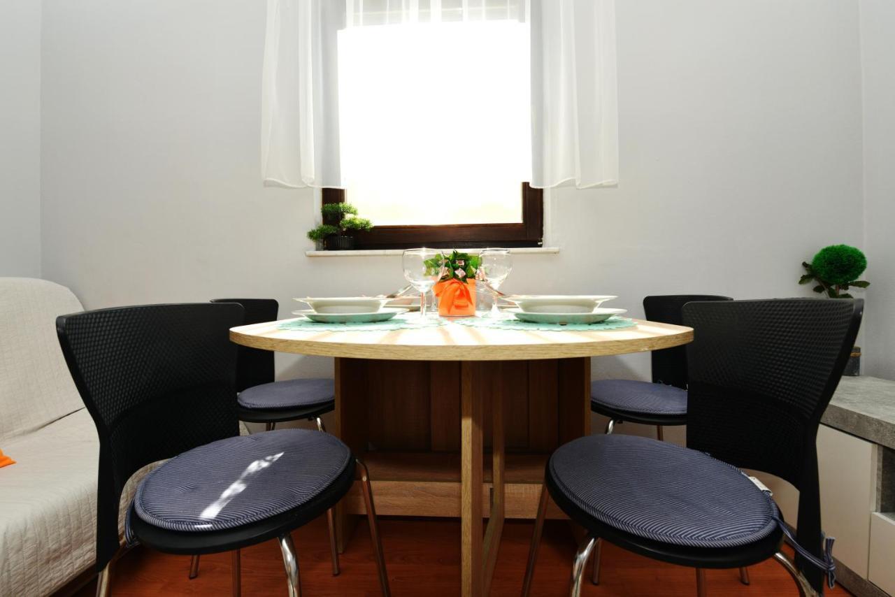 Apartment Lavender Vir Ngoại thất bức ảnh